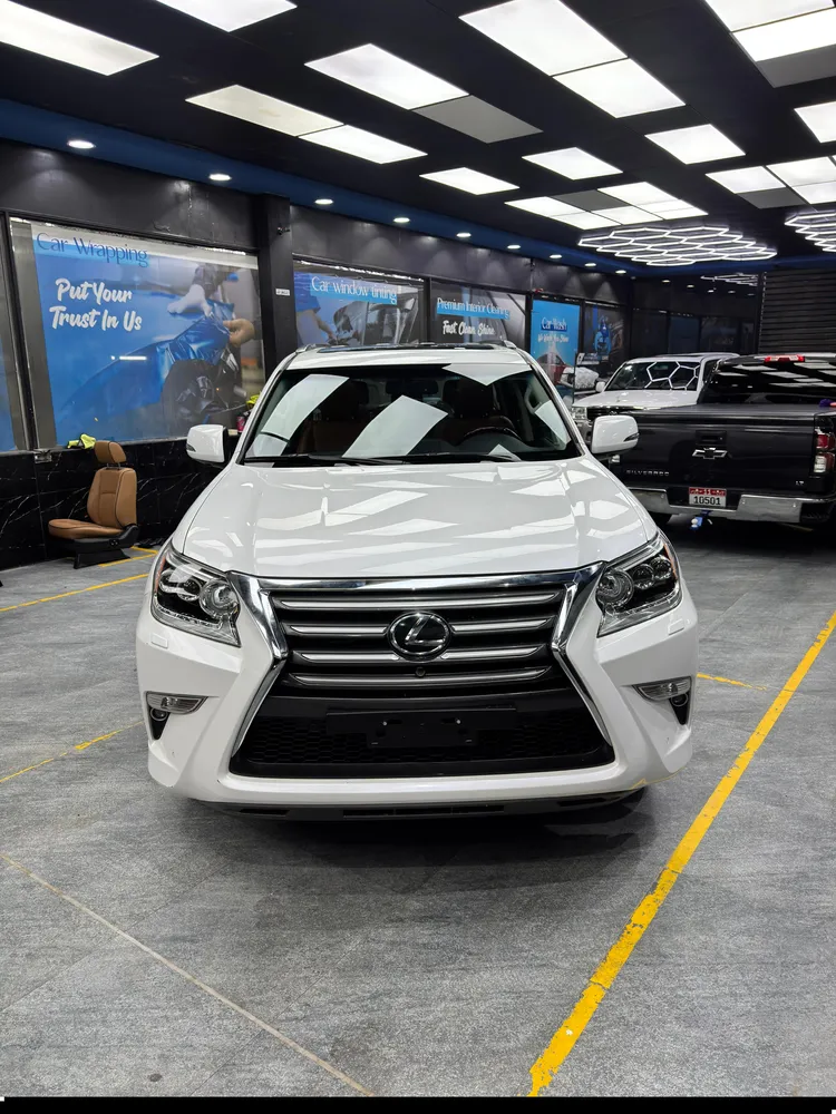 Lexus GX 460 2014 — YallaMotor