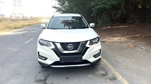 Nissan X Trail 2020 — YallaMotor