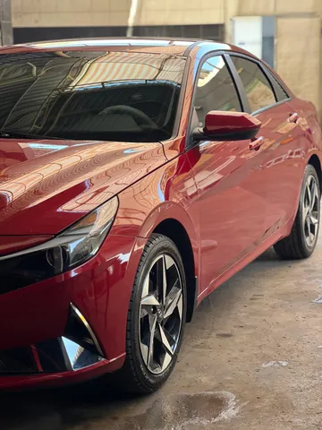 Hyundai Elantra 2023 — YallaMotor