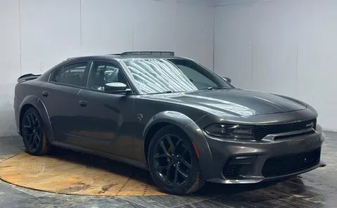 Dodge Charger 2021 — YallaMotor