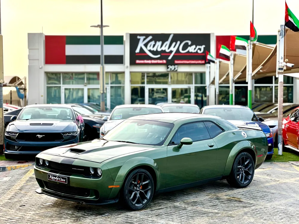 Dodge Challenger 2021 — YallaMotor