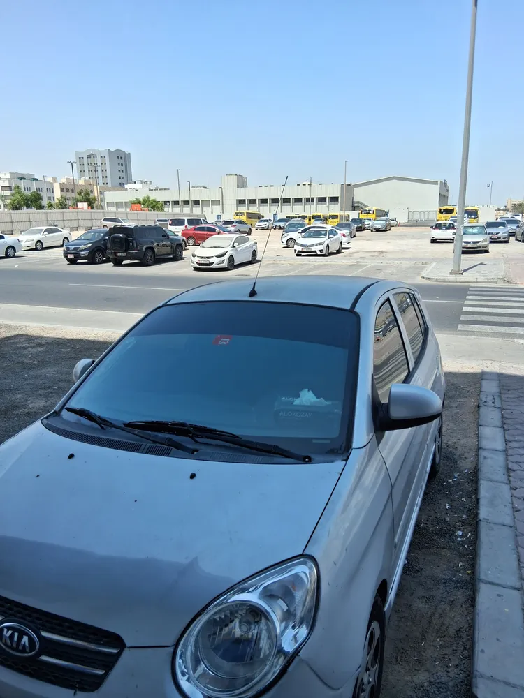 Kia Picanto 2009 — YallaMotor