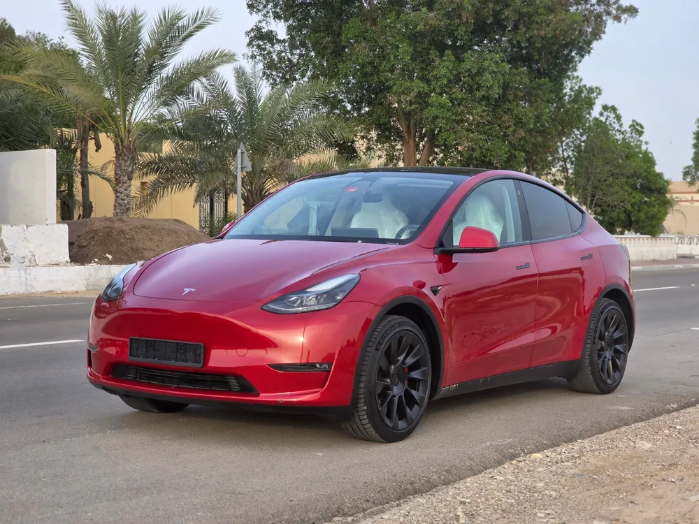 Tesla Model Y 2023 — YallaMotor
