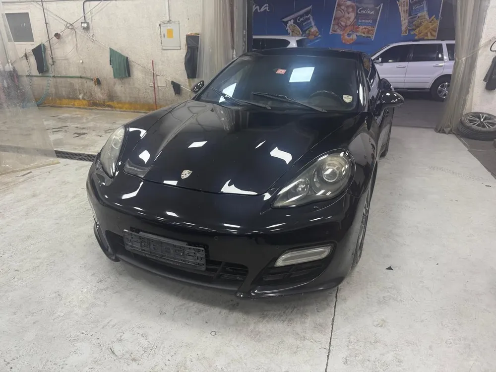 Porsche Panamera 2012 — YallaMotor