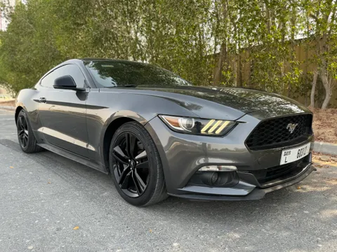 Ford Mustang 2015 — YallaMotor