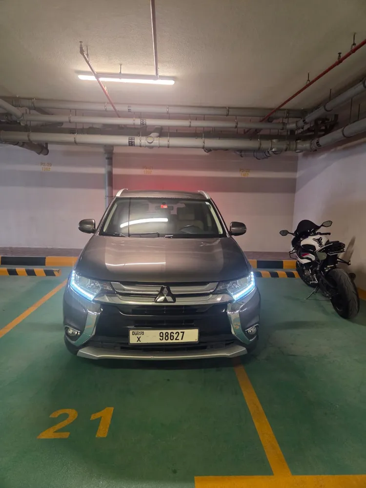 Mitsubishi Outlander 2016 — YallaMotor