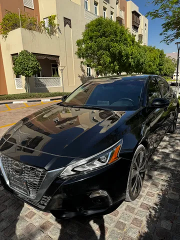 Nissan Altima 2019 — YallaMotor