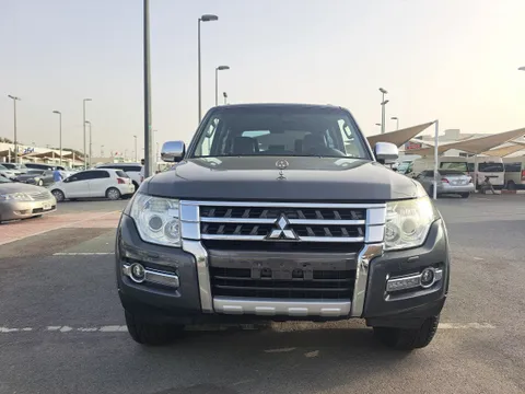 Mitsubishi Pajero Sport 2016 — YallaMotor