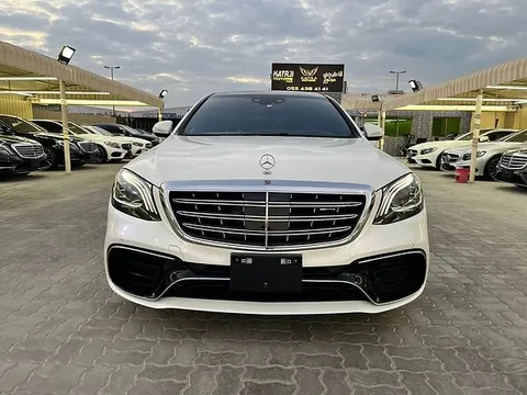 Mercedes-Benz S Class AMG 63 2015 — YallaMotor