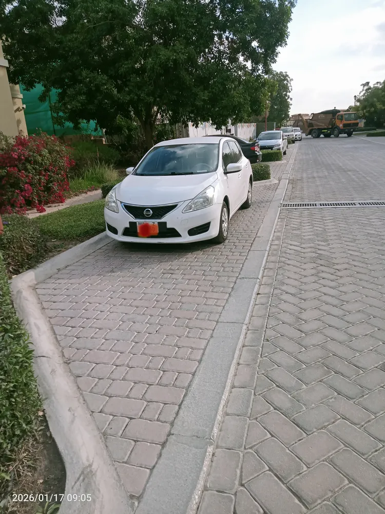 Nissan Tiida 2014 — YallaMotor