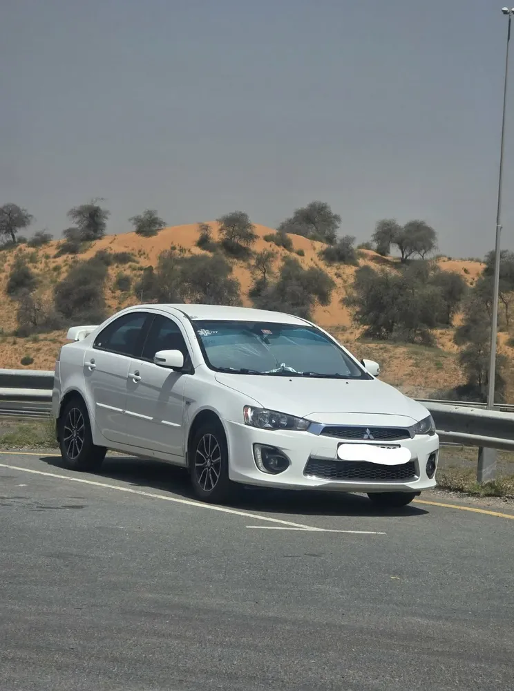 Mitsubishi Lancer 2016 — YallaMotor