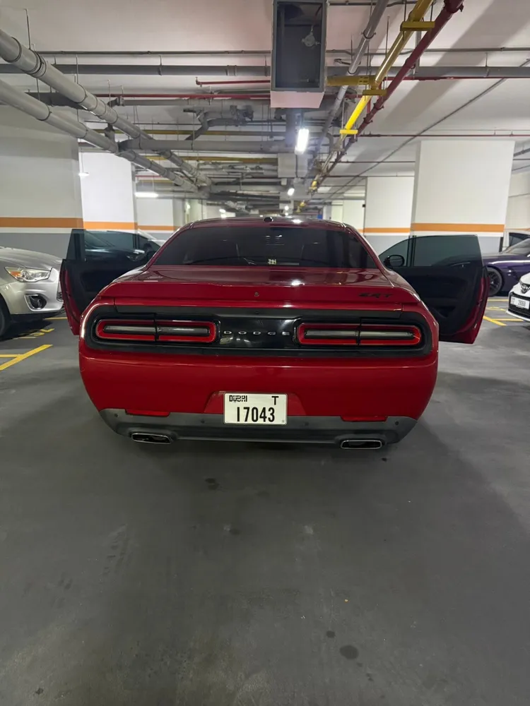 Dodge Challenger 2015 — YallaMotor