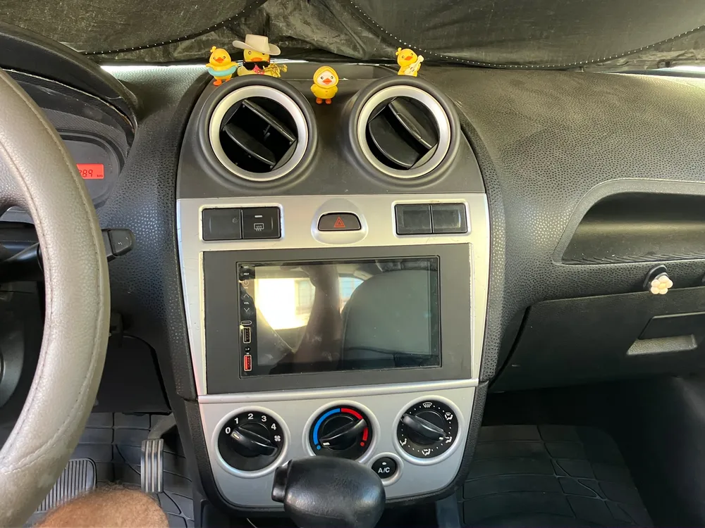 Ford Figo 2014 — YallaMotor