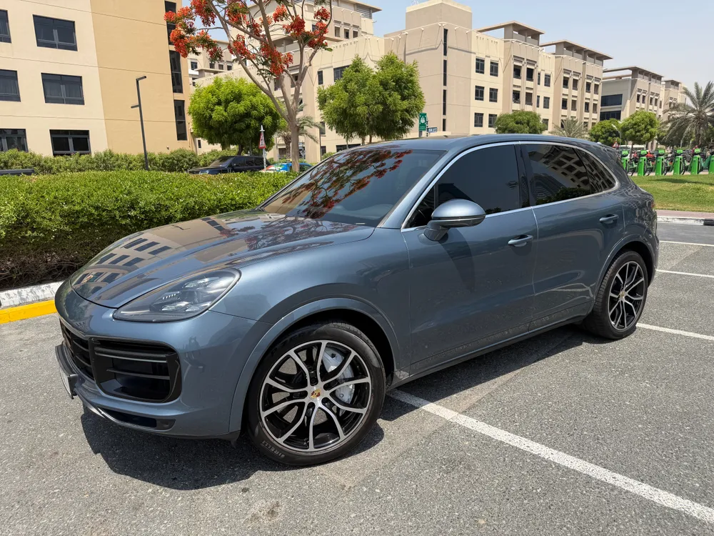 Porsche Cayenne 2019 — YallaMotor