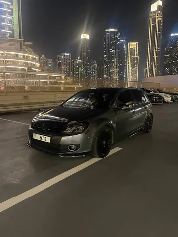 Volkswagen Golf 2013 — YallaMotor