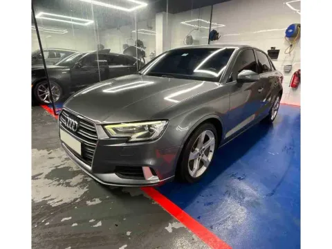 Audi A3 2019 — YallaMotor