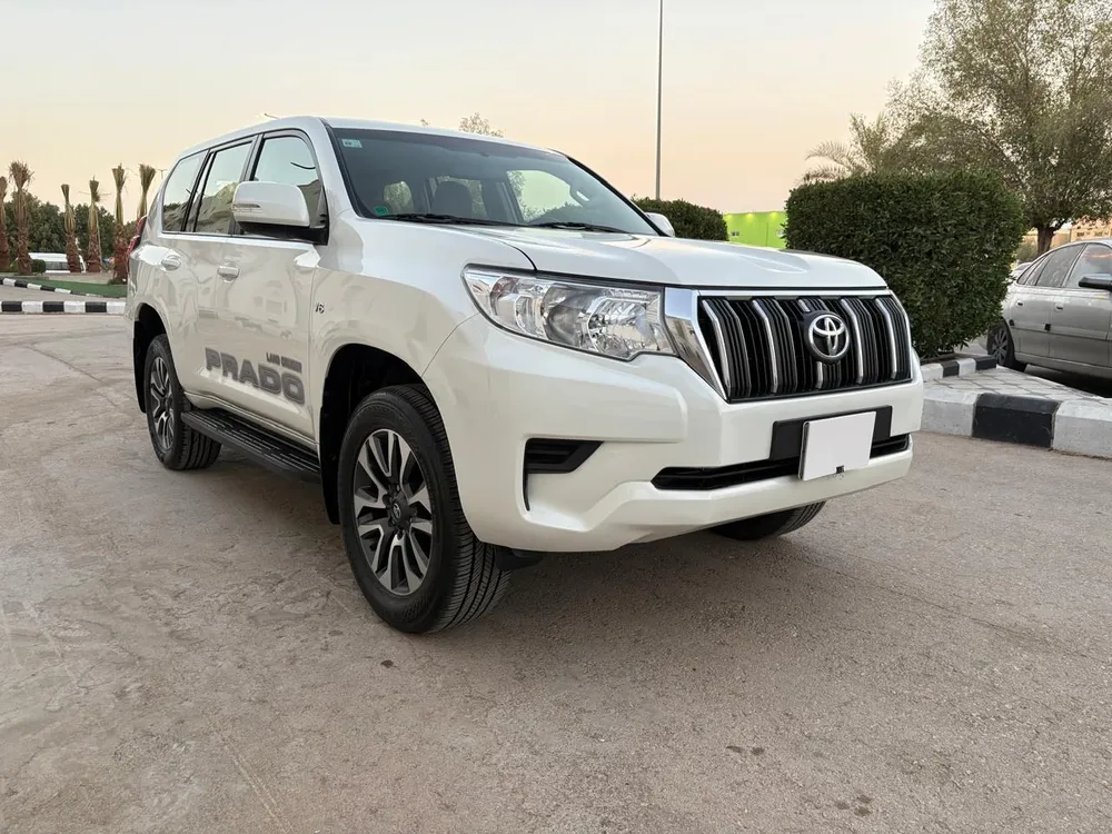 Toyota Prado 2023 — YallaMotor
