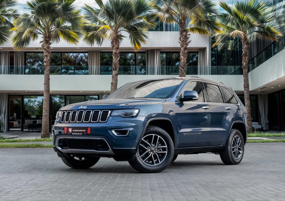 Jeep Grand Cherokee 2020 — YallaMotor