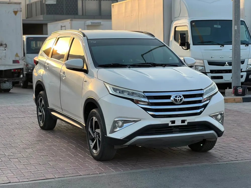 Toyota Rush 2021 — YallaMotor