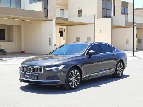 Volvo S 90 2023 — YallaMotor