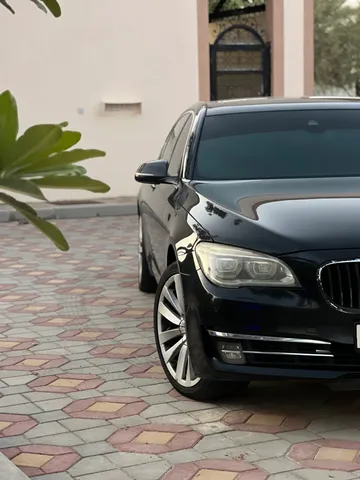 BMW 7 Series 2013 — YallaMotor