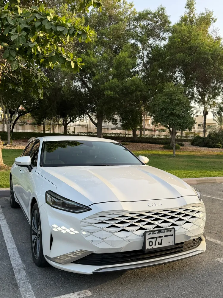 Kia K8 2022 — YallaMotor