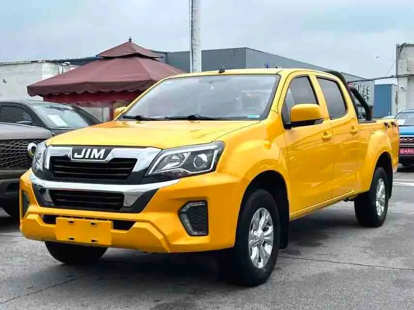 Isuzu D Max 2023 — YallaMotor