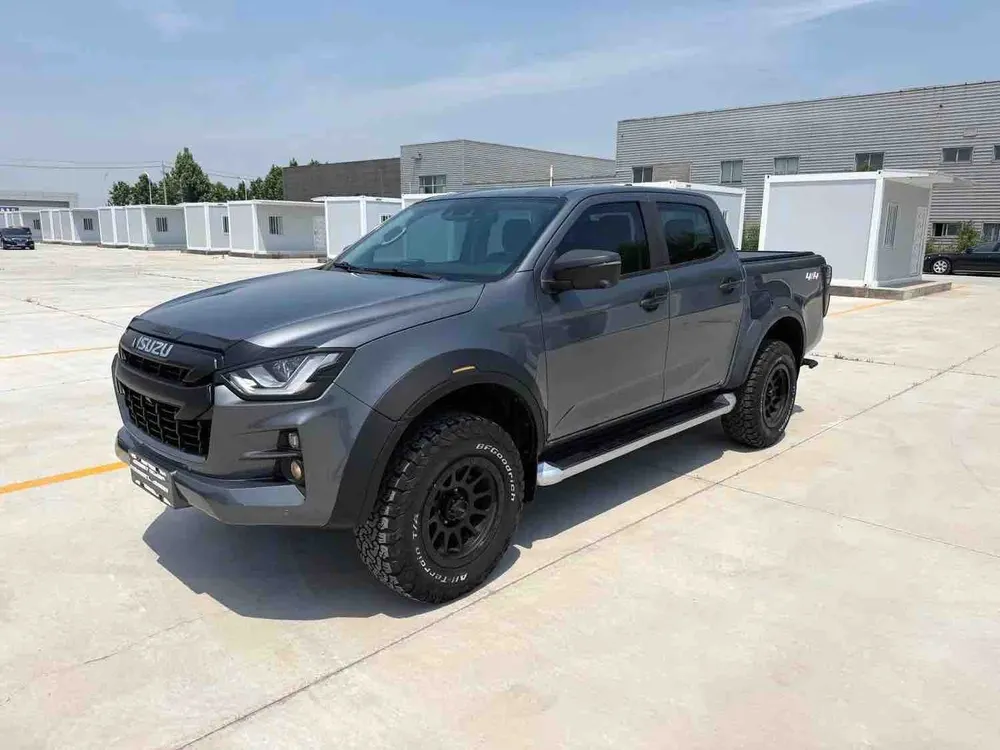 Isuzu D Max 2021 — YallaMotor