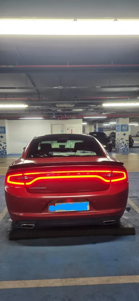 Dodge Charger 2015 — YallaMotor