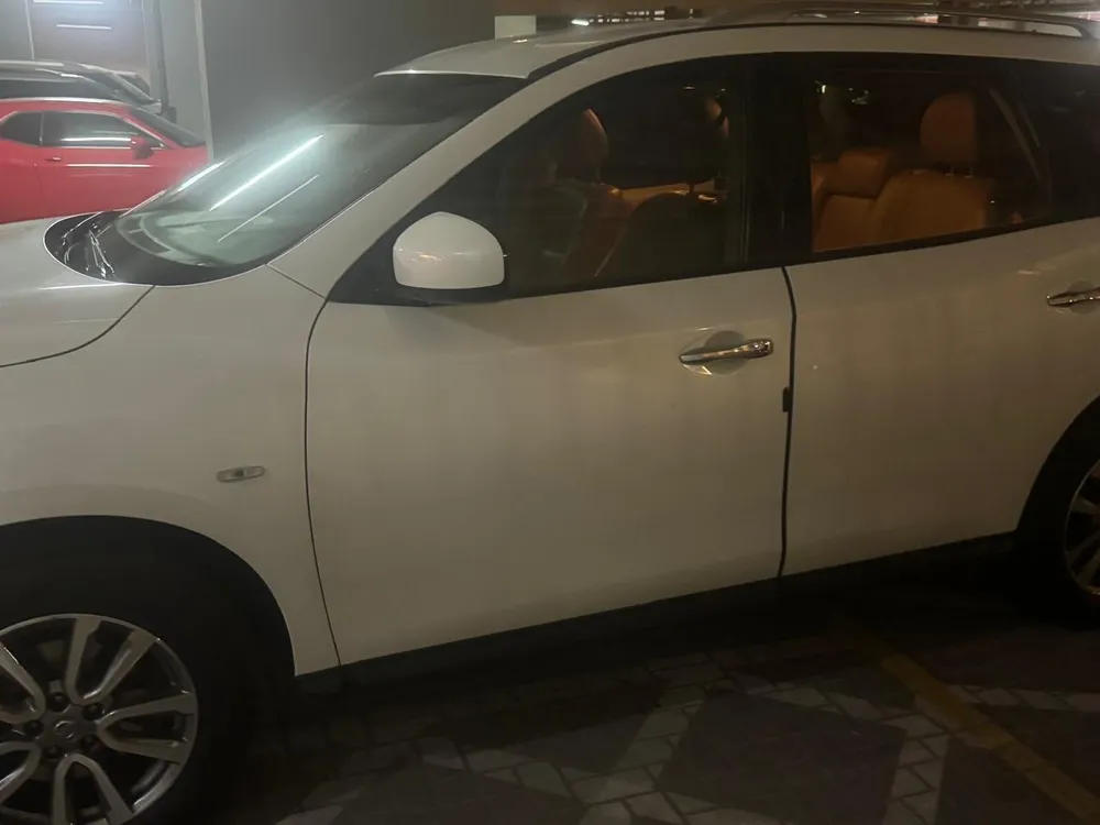 Nissan Pathfinder 2016 — YallaMotor