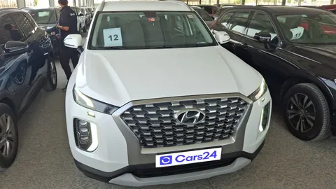 Hyundai Palisade 2022 — YallaMotor