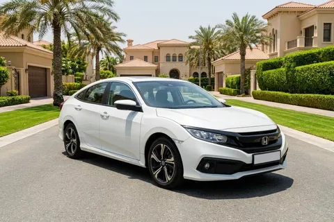 Honda Civic 2020 — YallaMotor