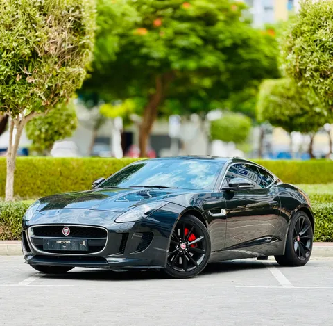 Jaguar F Type 2015 — YallaMotor