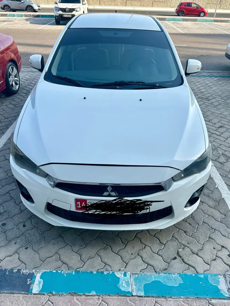 Mitsubishi Lancer 2016 — YallaMotor