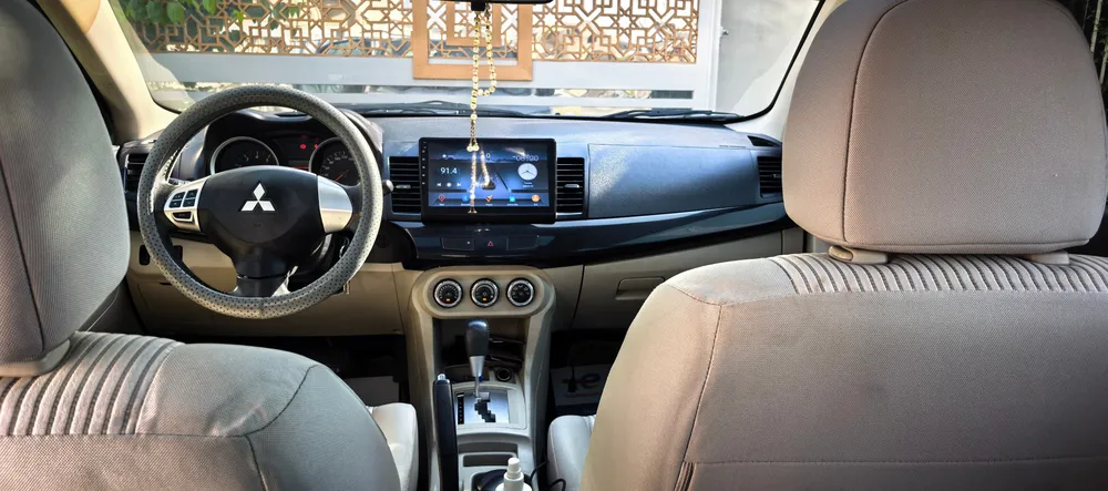 Mitsubishi Lancer 2016 — YallaMotor
